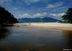 Praia da Lagoinha em Ubatuba