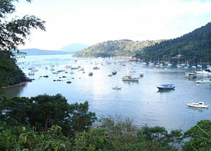 Praia Saco da Ribeira em Ubatuba
